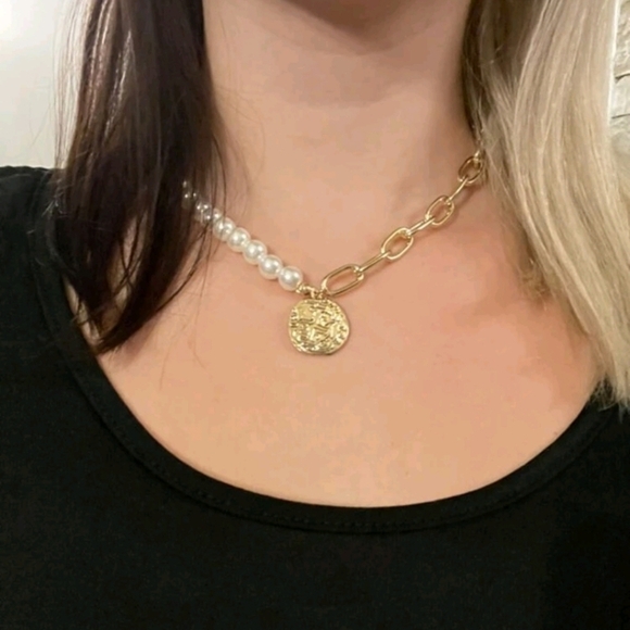 💖 2/$30 faux pearl gold chunky chain link mixed necklace Gold coin pendant - Picture 8 of 16